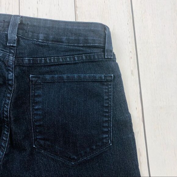 🇺🇸NYDJ Dark Wash Skinny Jeans Size 2 - Picture 9 of 10